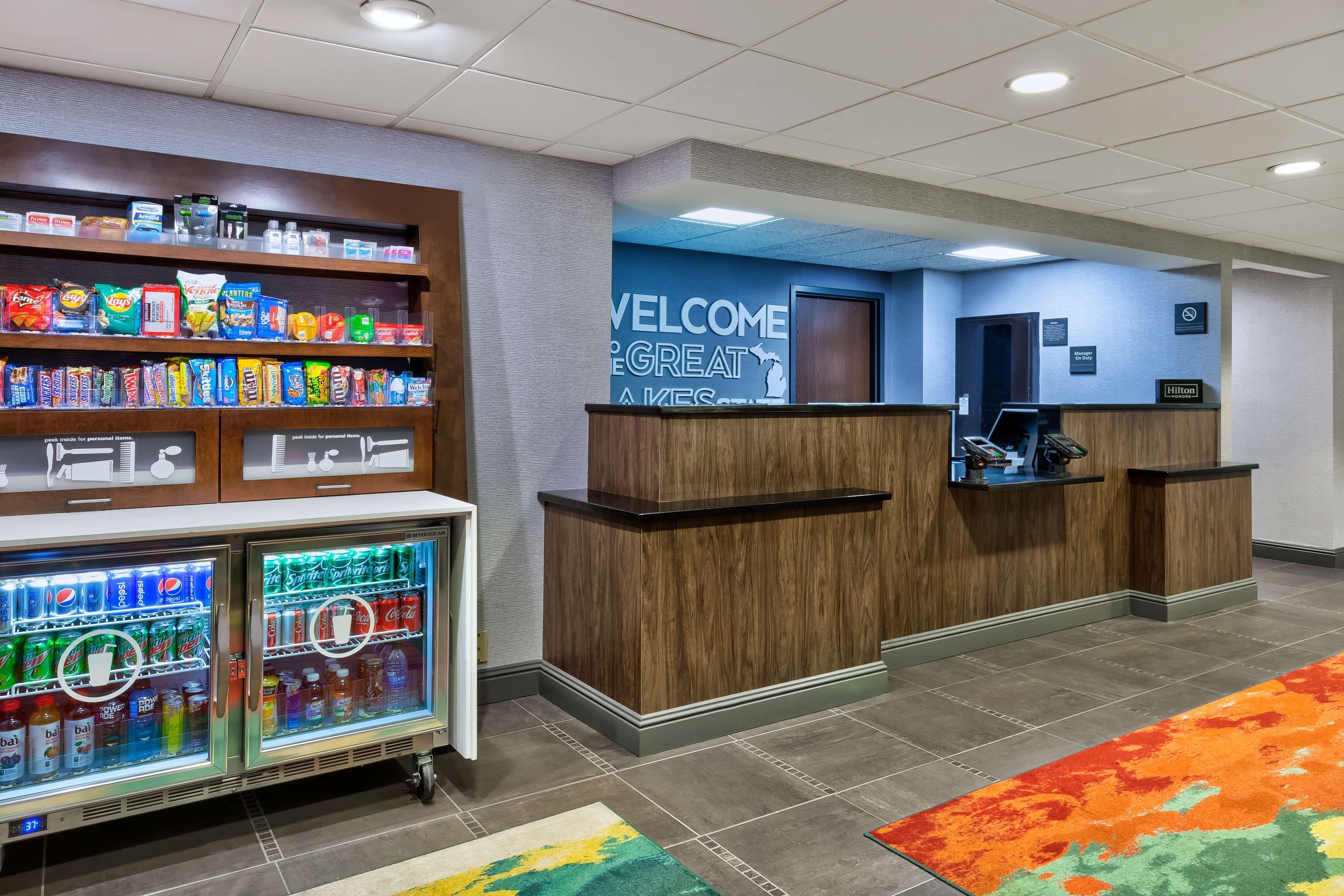 Hampton Inn Traverse City Kültér fotó