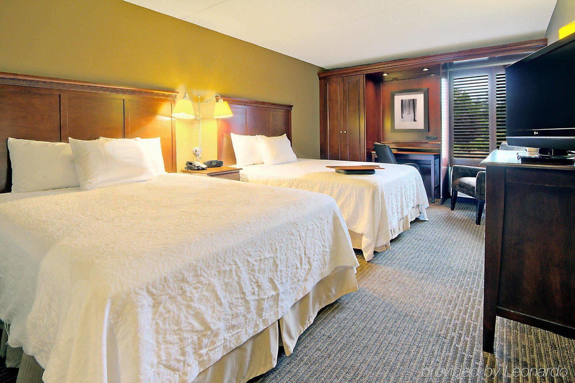Hampton Inn Traverse City Kültér fotó
